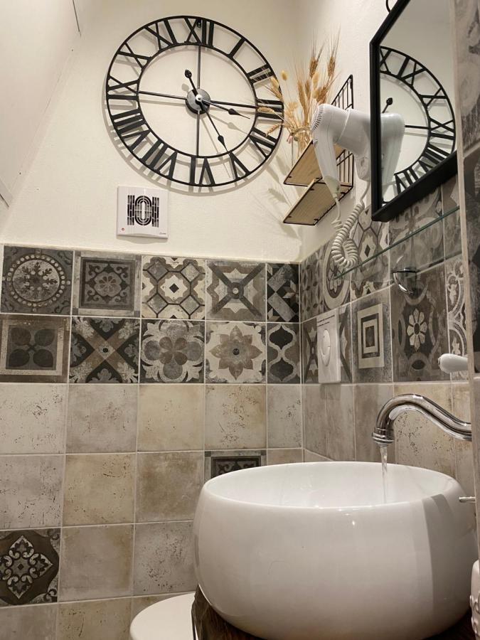 Bed and Breakfast Domus Klara Turi Esterno foto