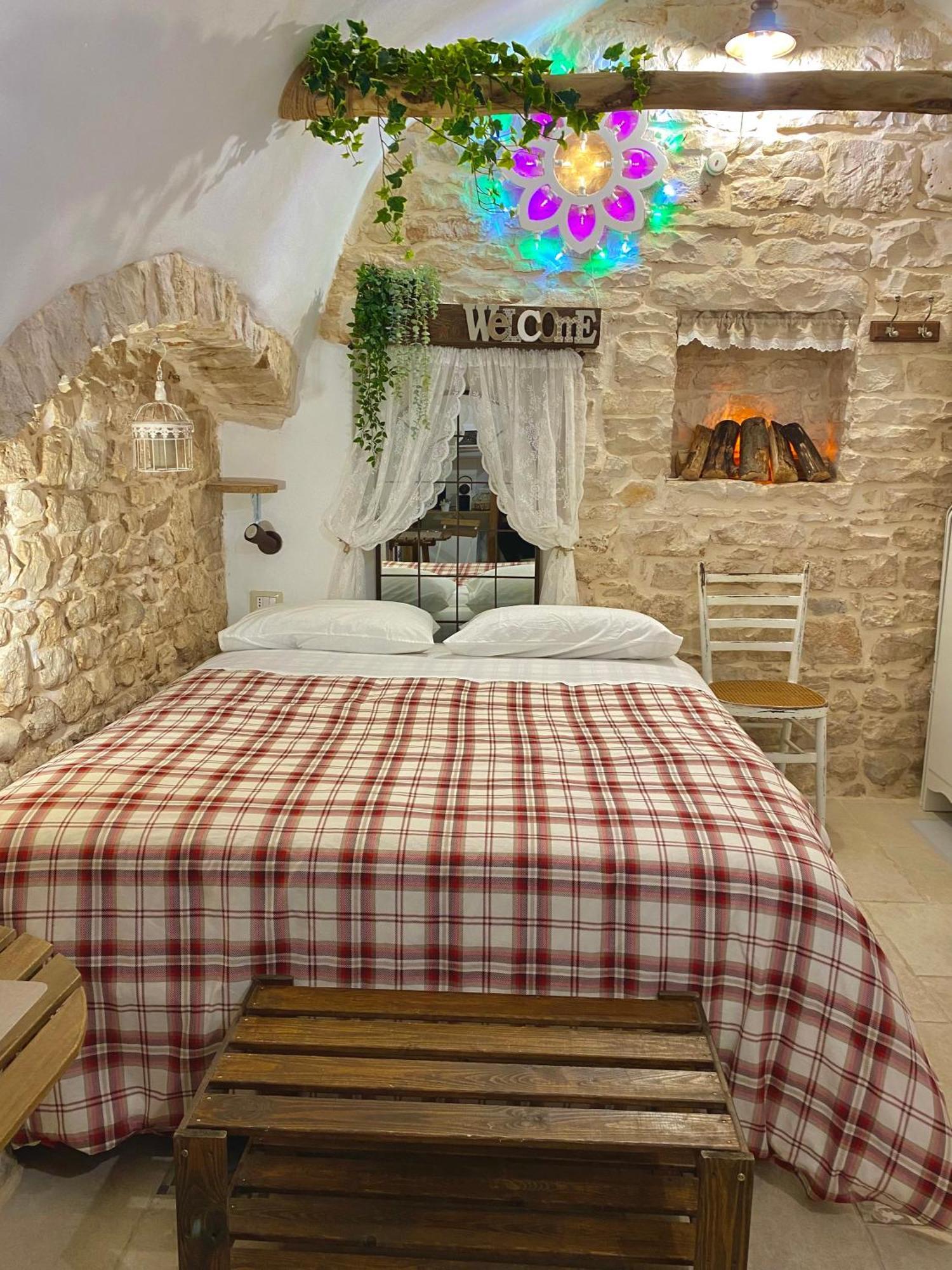 Bed and Breakfast Domus Klara Turi Esterno foto