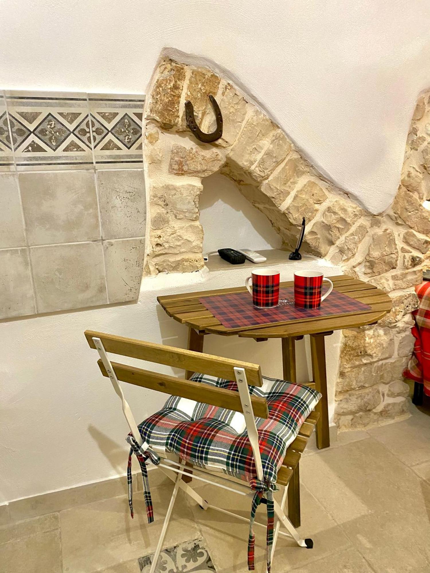 Bed and Breakfast Domus Klara Turi Esterno foto